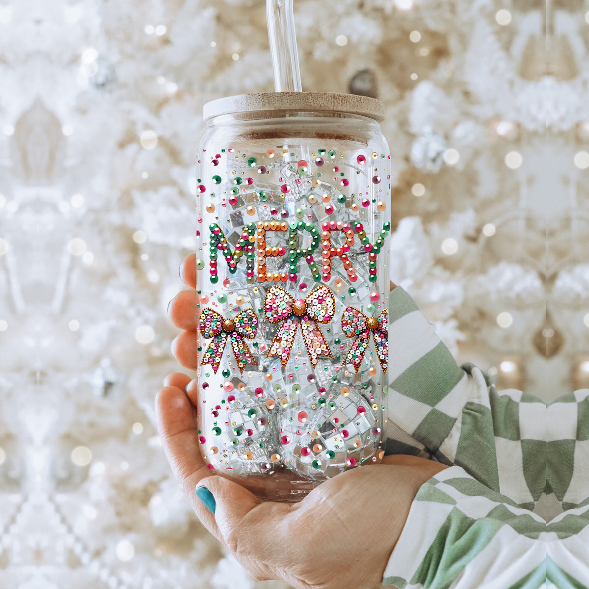 Holiday glass tumbler 17oz - Christmas Merry glitter sequin coffee cup bamboo lid - Coquette bow festive drinkware with straw
Bright Christmas Merry glass tumbler 17oz - Vibrant sequin coquette bow holiday coffee cup bamboo lid straw